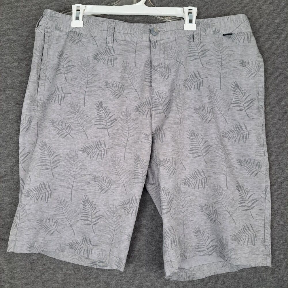 Travis Mathew Mens 40 Gray Leaf Print Performance Shorts Golf Casual‎